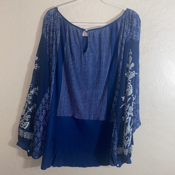 Free people indigo dreams long sleeve shear sleeves embroidered mixed media top - Picture 6 of 8